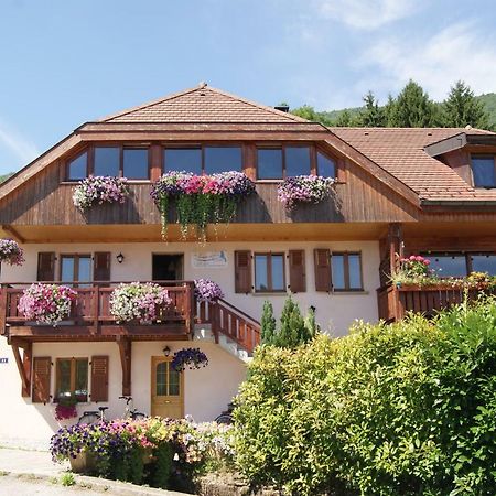 B&B Le Sourire Du Lac 세브리에 외부 사진