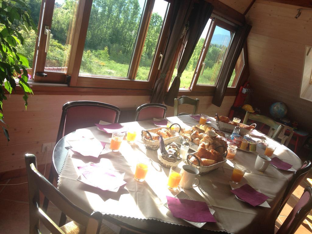 B&B Le Sourire Du Lac 세브리에 외부 사진